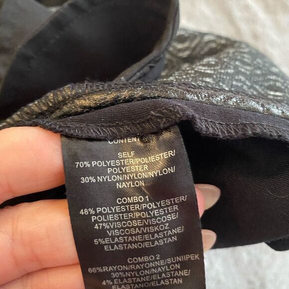 Tibi shorts, size 2 - Picture 8 of 8